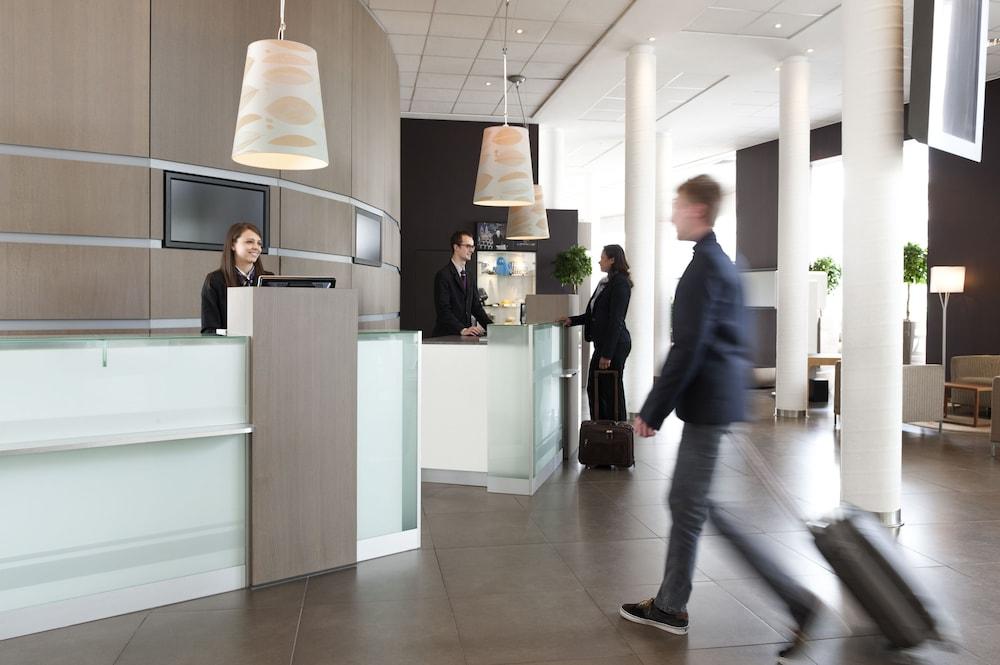 lobby