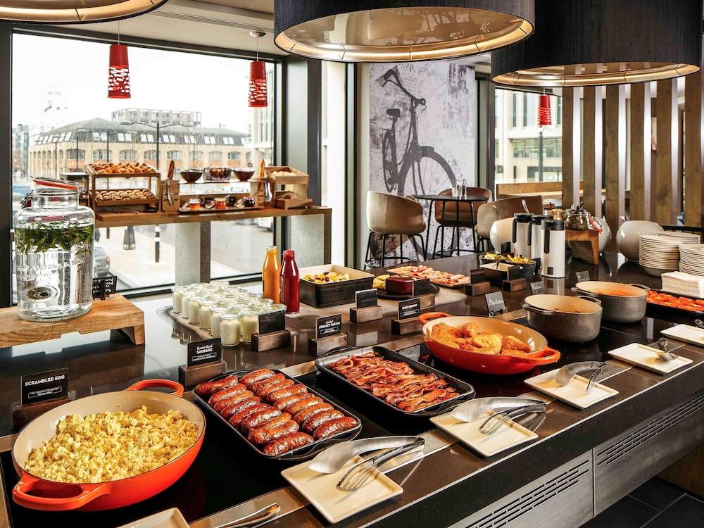 restaurant-cafeteria