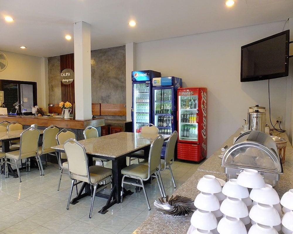restaurant-cafeteria