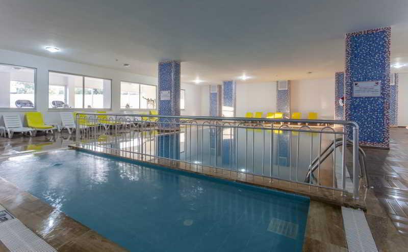 swimming pool spa