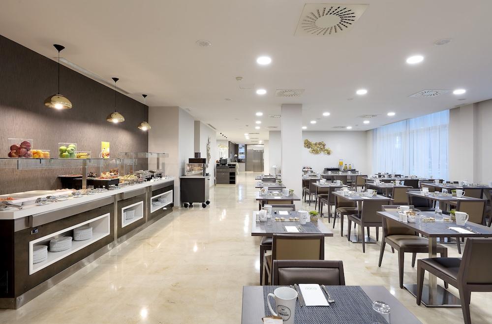 restaurant-cafeteria