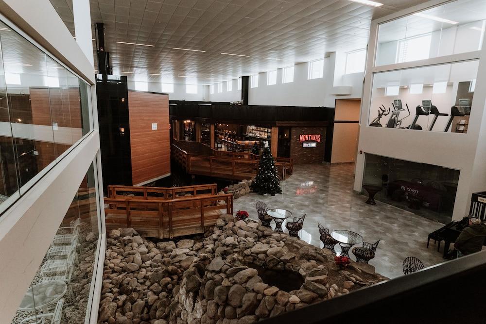 lobby