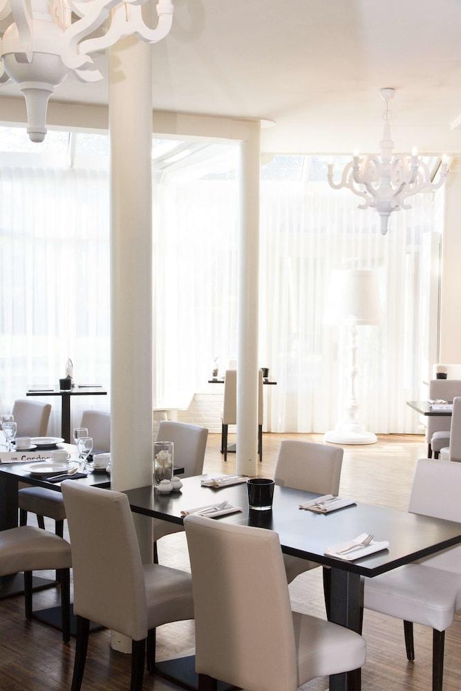 restaurant-cafeteria