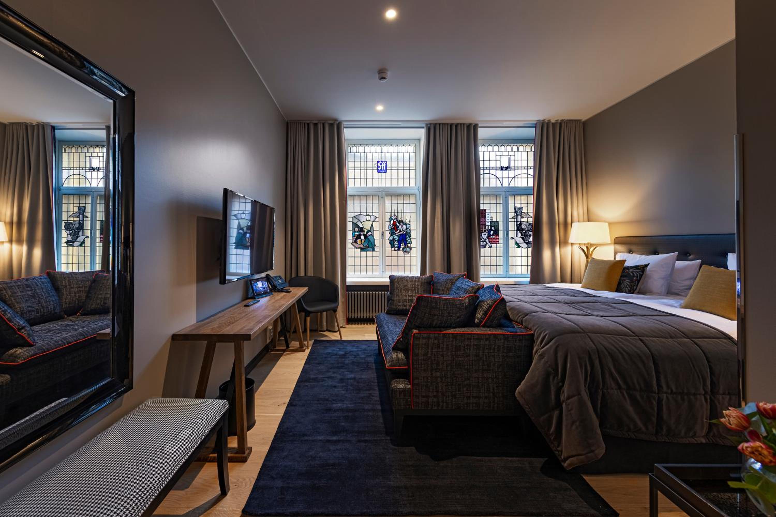 rooms