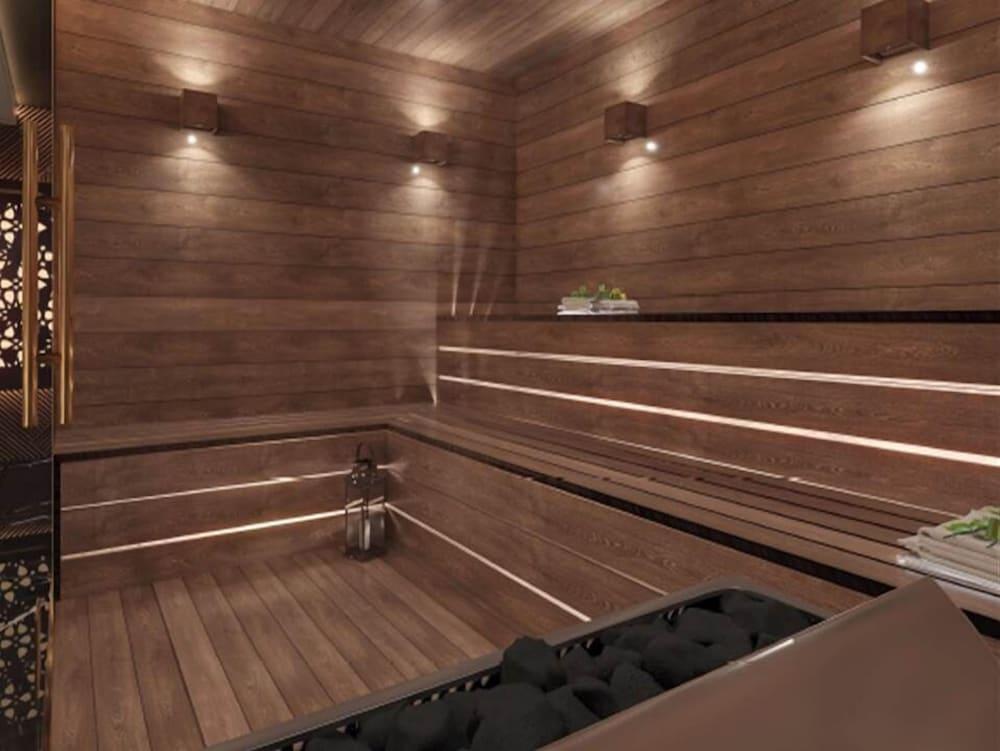 swimming pool spa