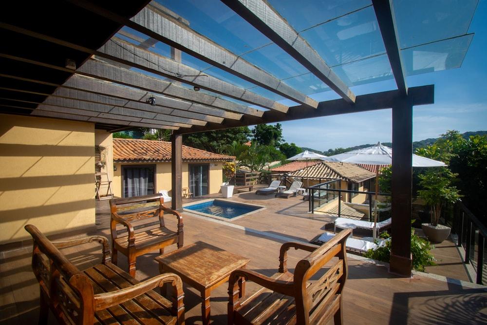 swimming pool spa