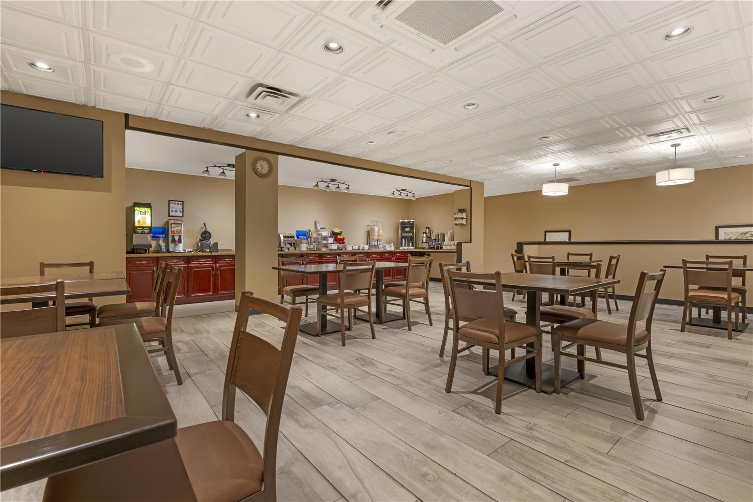 restaurant cafeteria