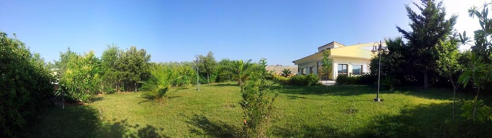 surroundings