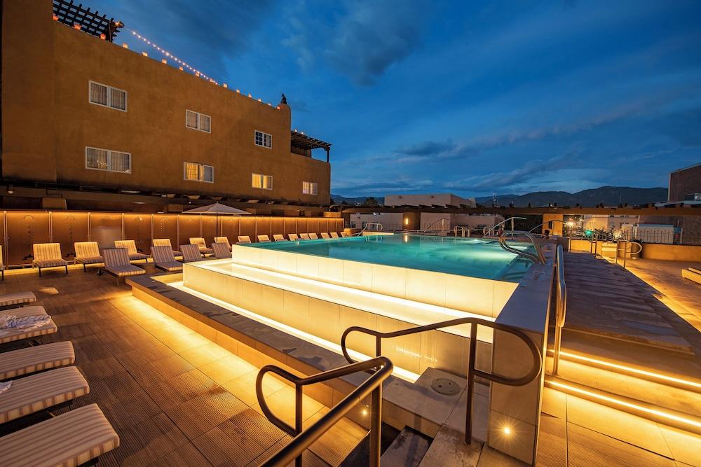 swimming pool spa