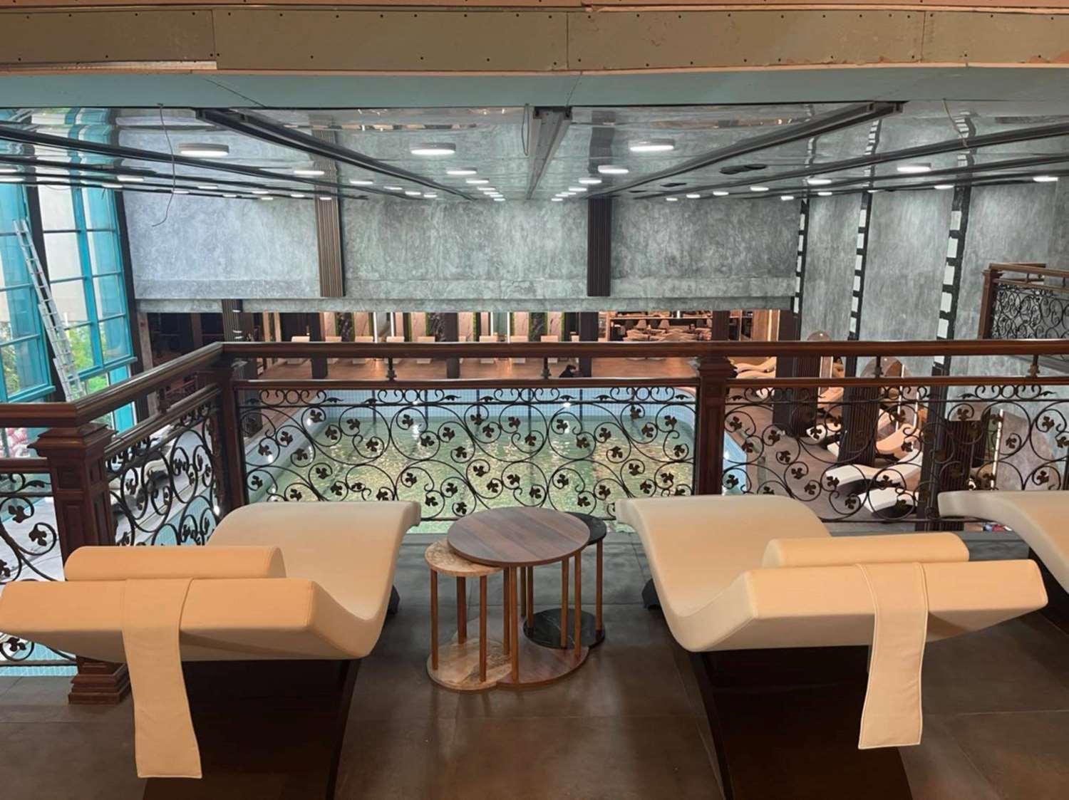 restaurant cafeteria