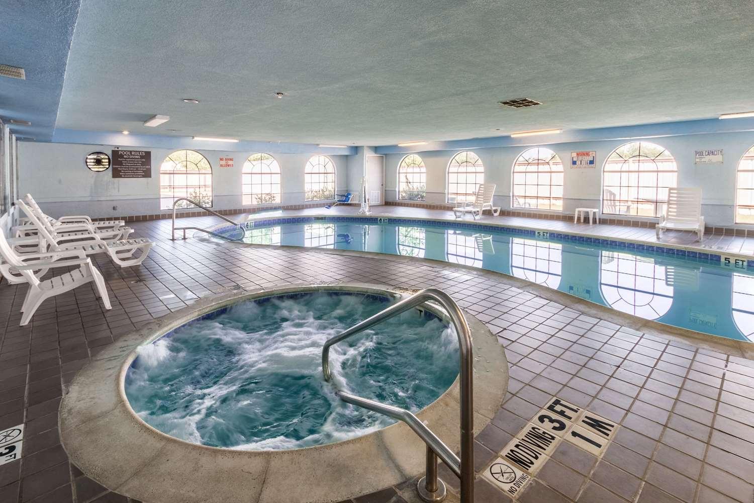 swimming pool spa