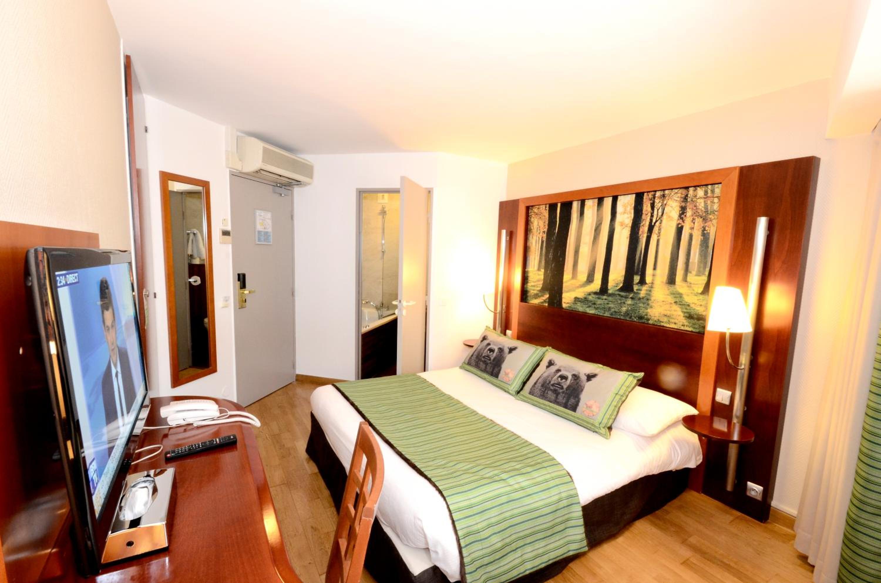 rooms