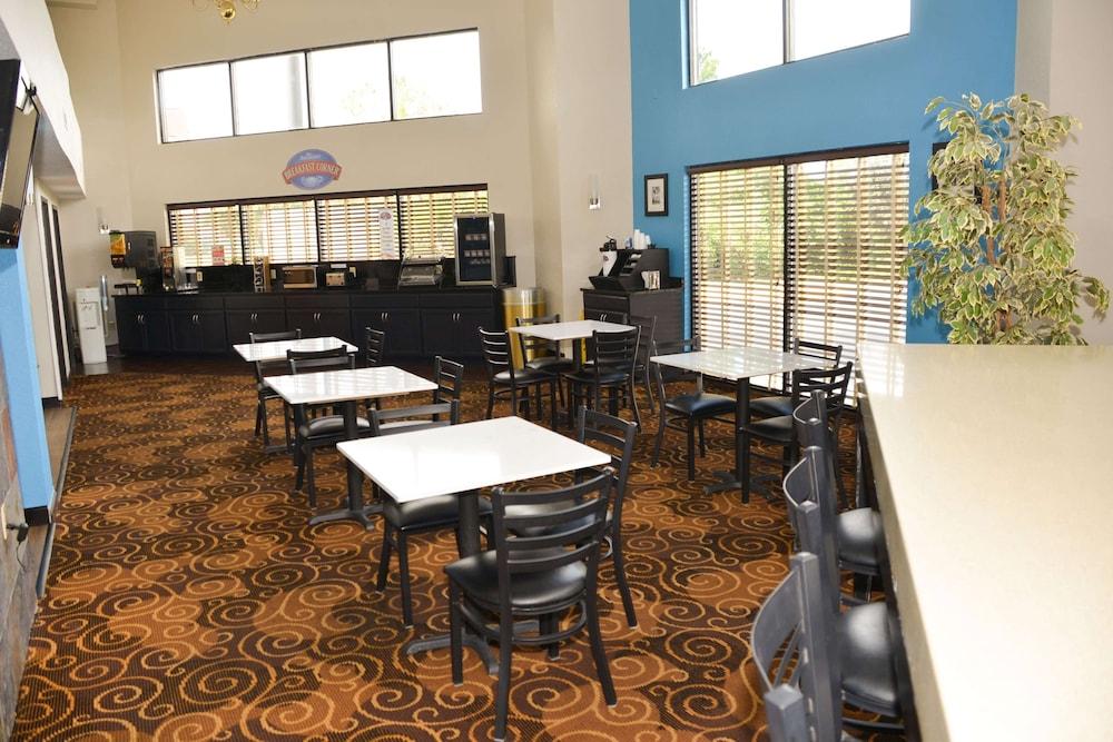 restaurant-cafeteria