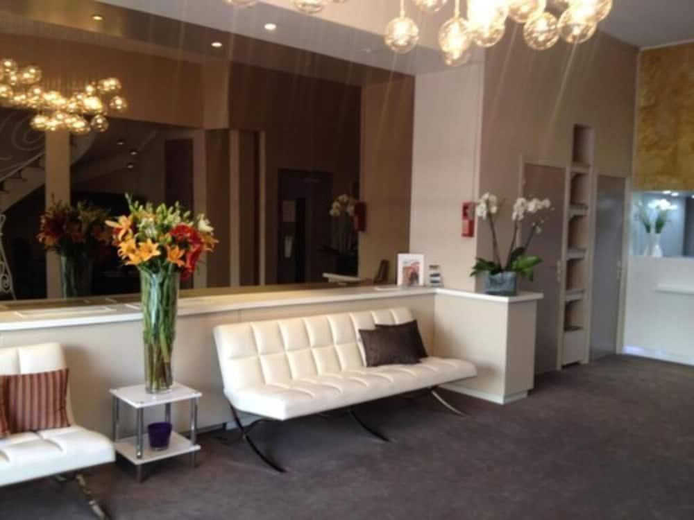 lobby