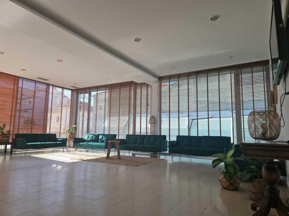 lobby
