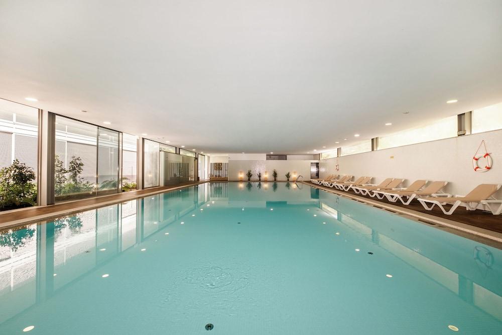 swimming pool spa