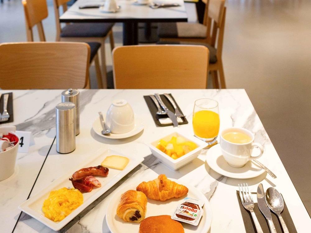 restaurant-cafeteria