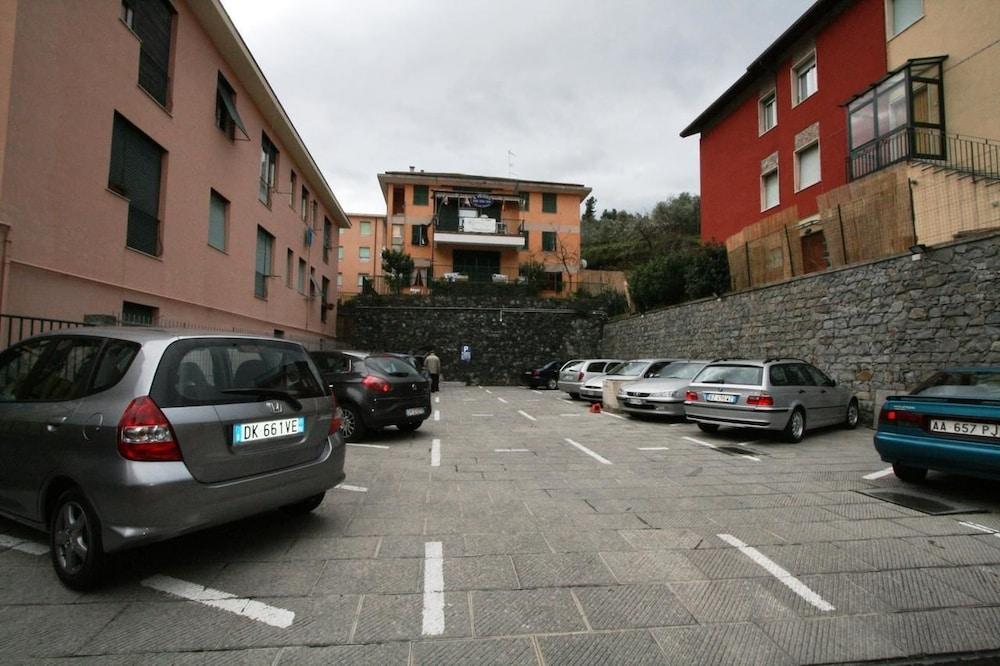 garage