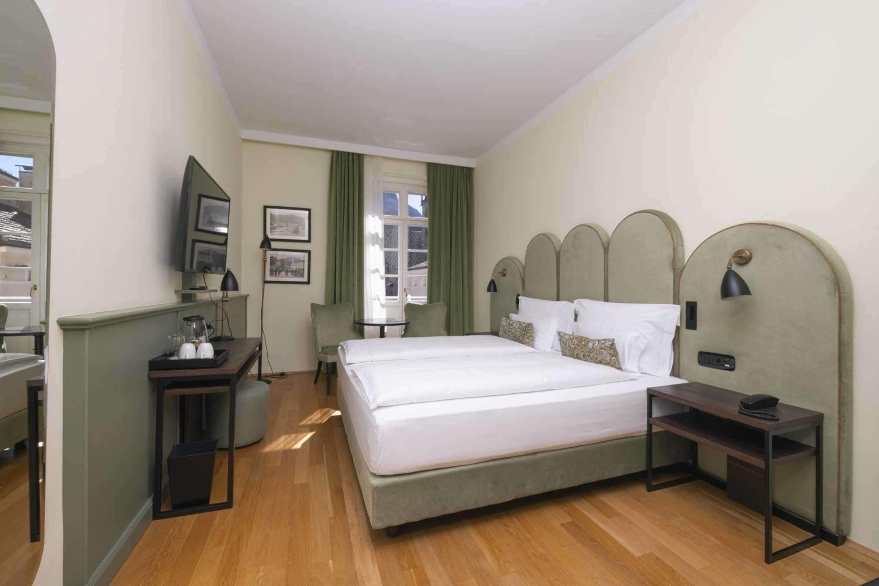 rooms