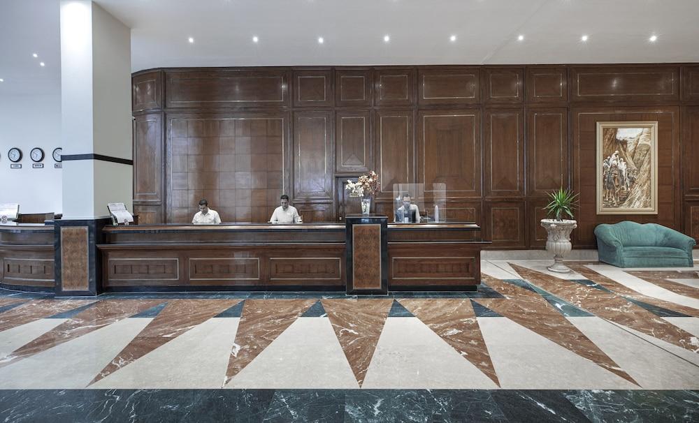 lobby