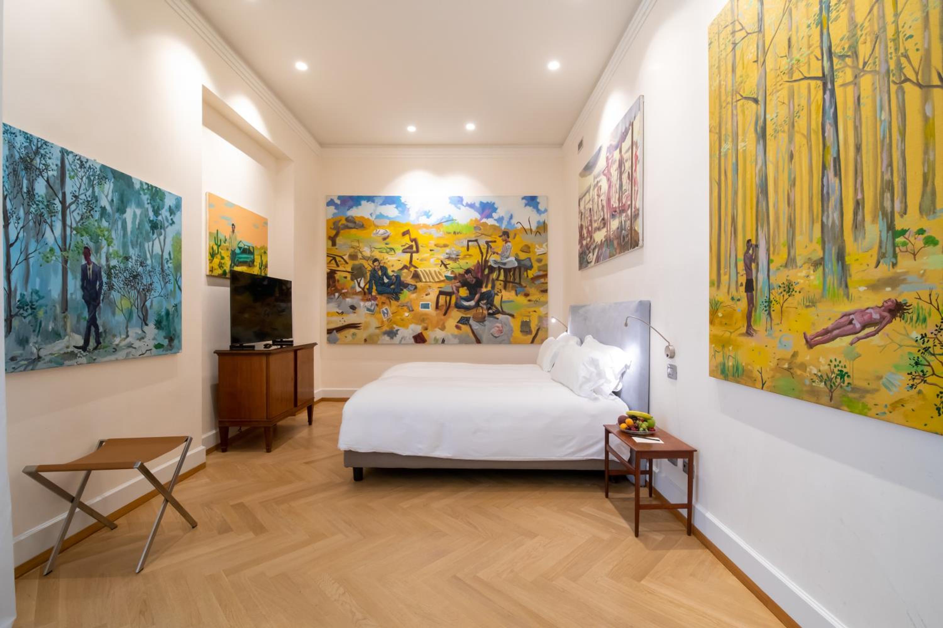 rooms