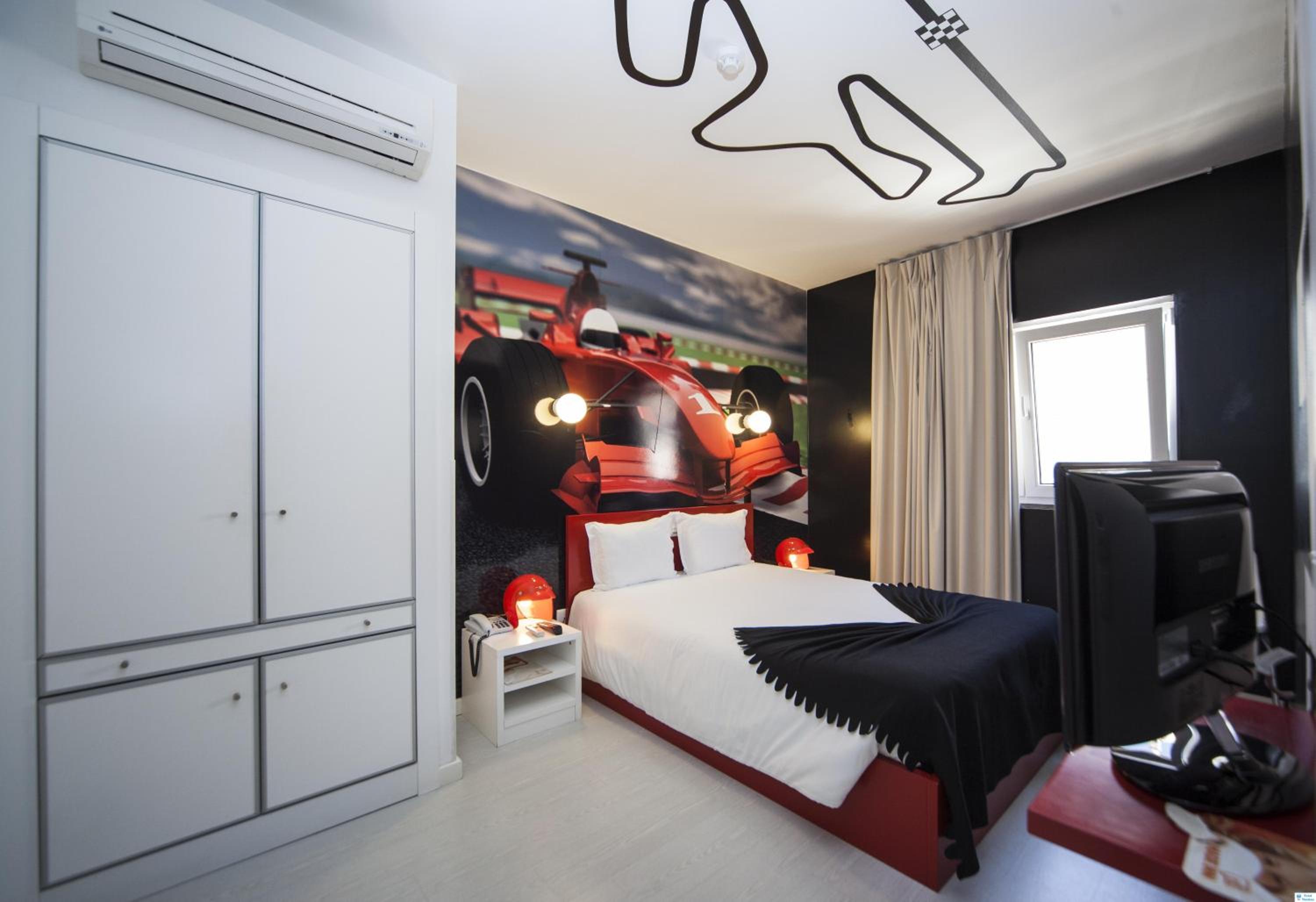 rooms