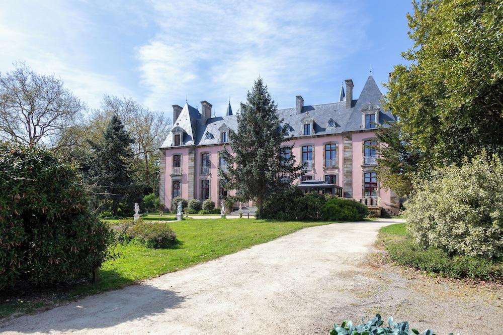surroundings