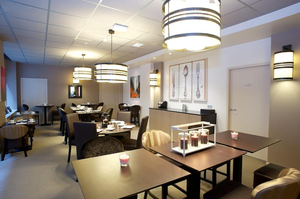 restaurant-cafeteria