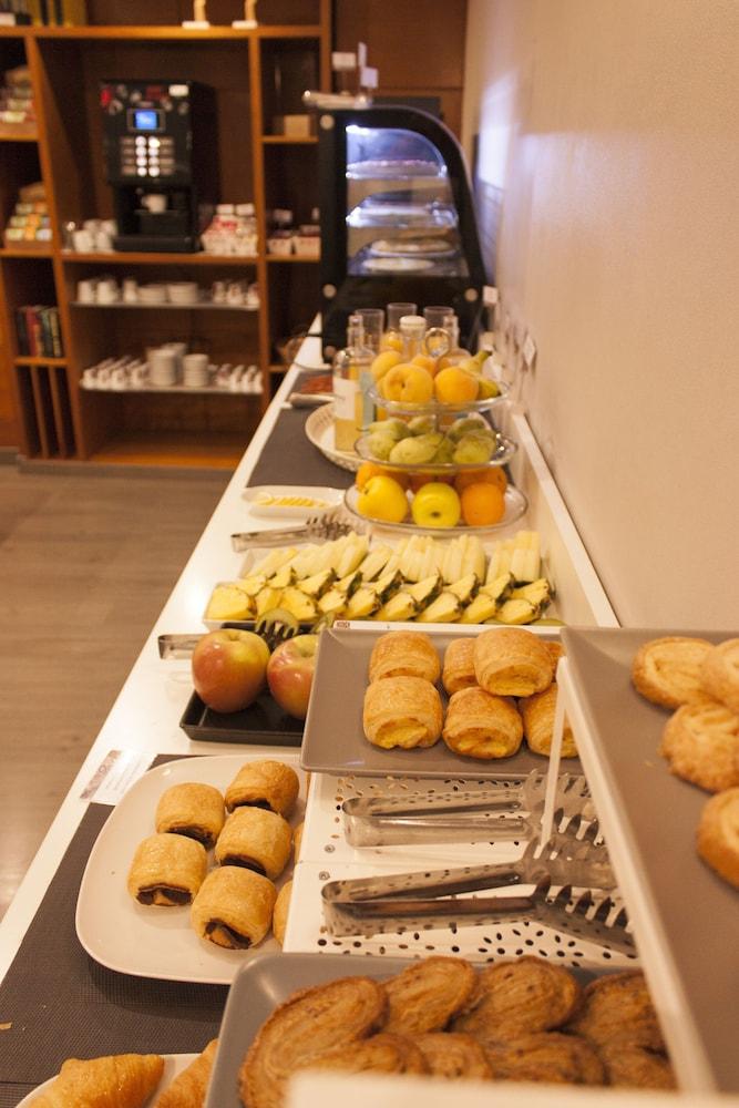 restaurant-cafeteria