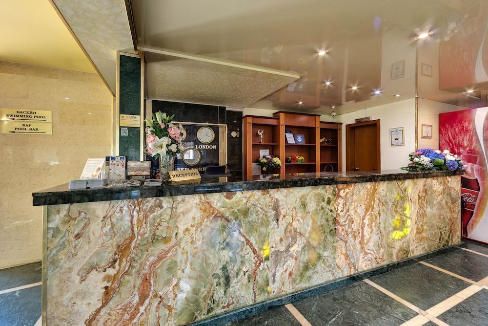 lobby