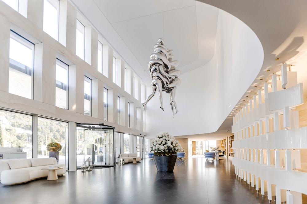 lobby