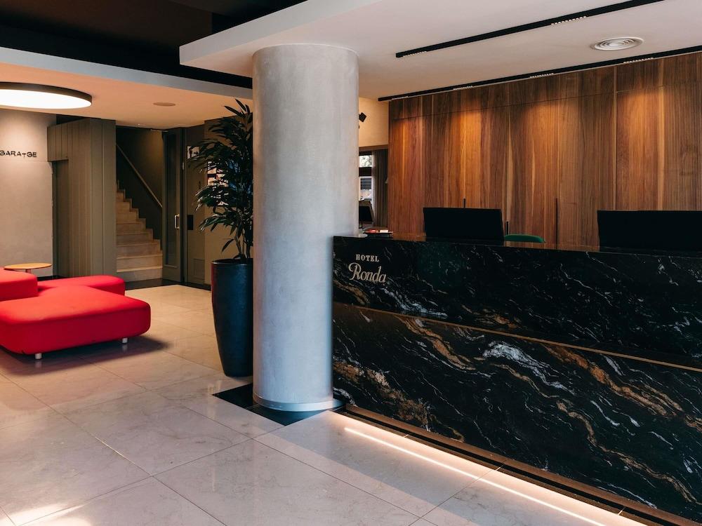 lobby