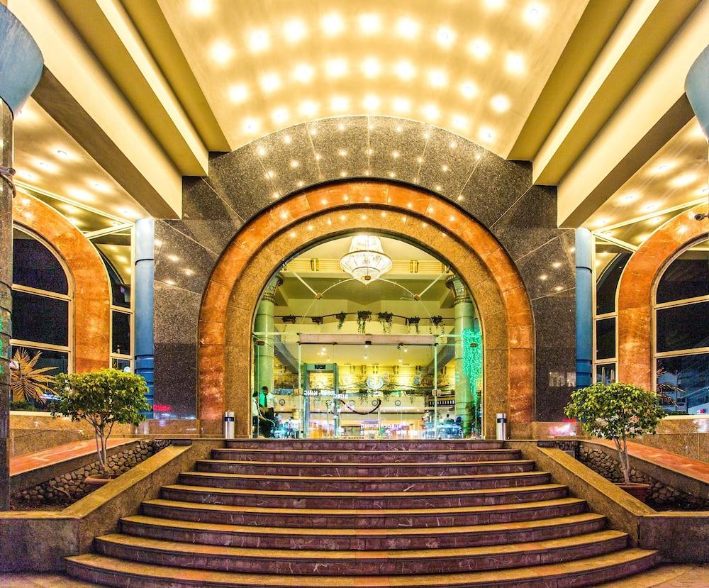 lobby