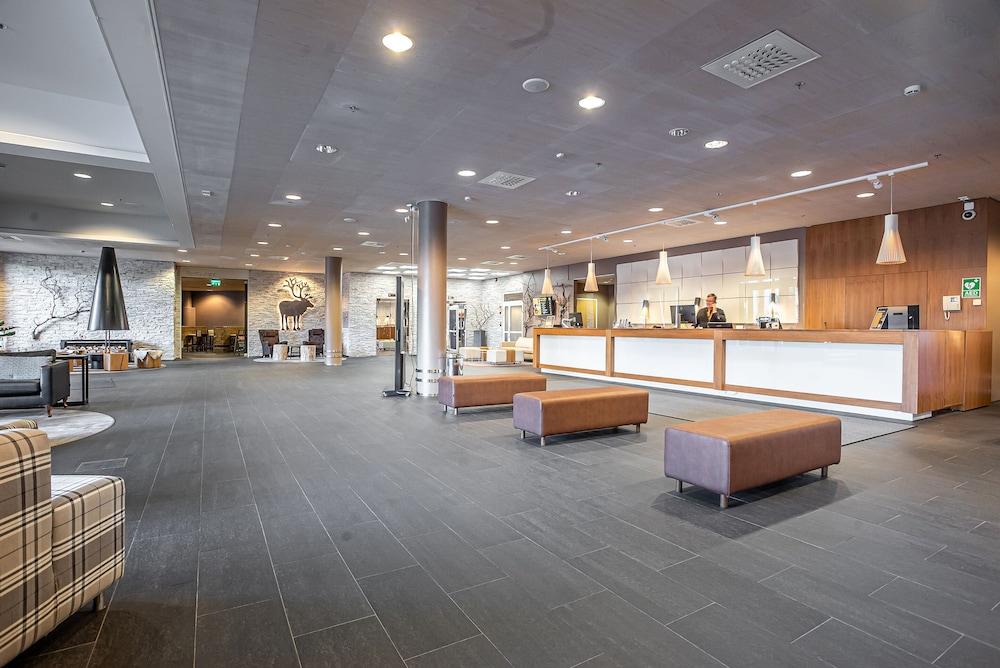 lobby