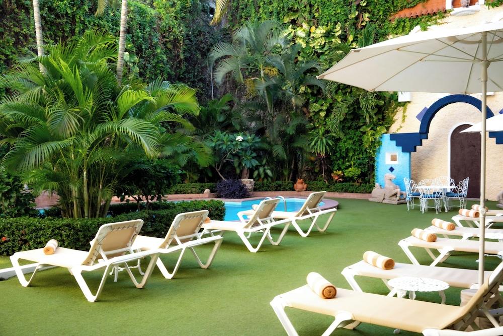 surroundings
