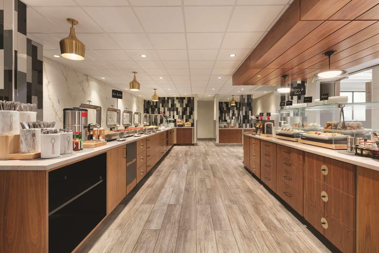 restaurant cafeteria