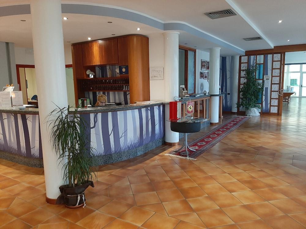 lobby