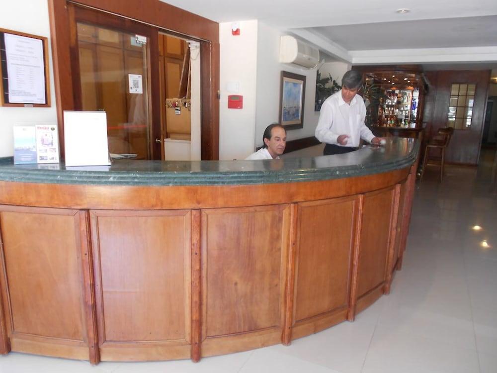 lobby