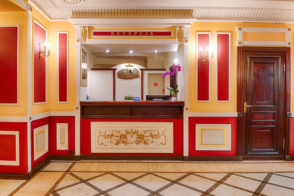 lobby