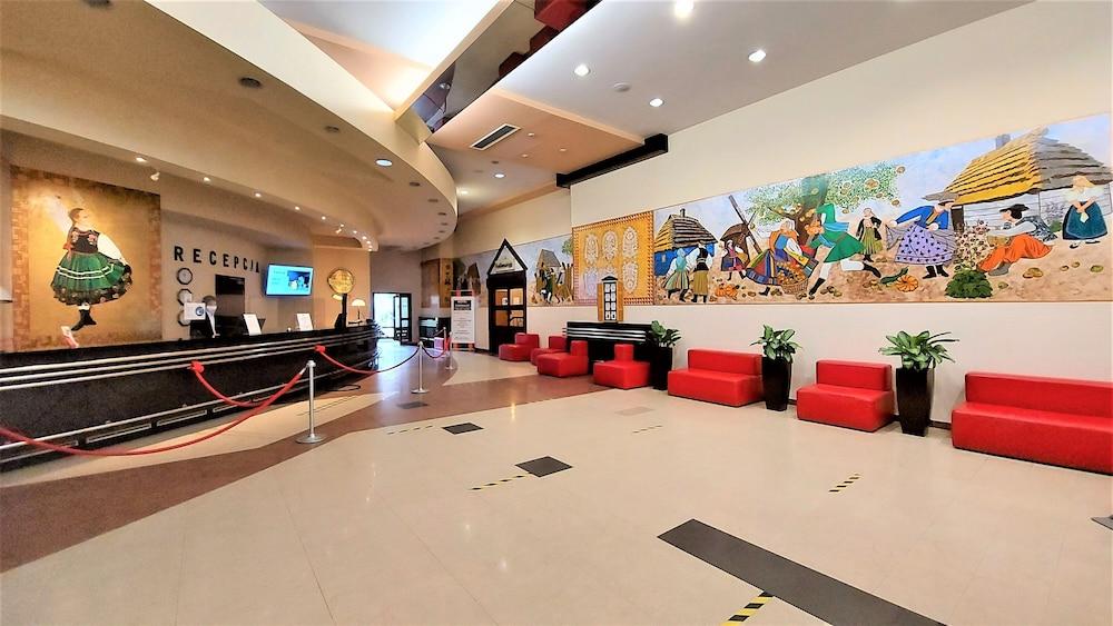 lobby