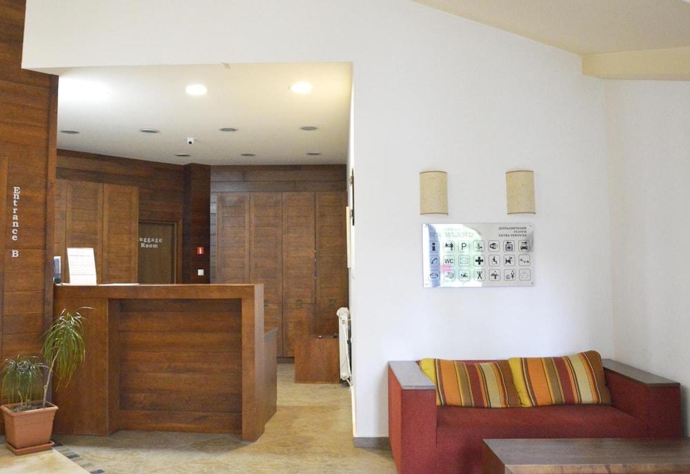 lobby