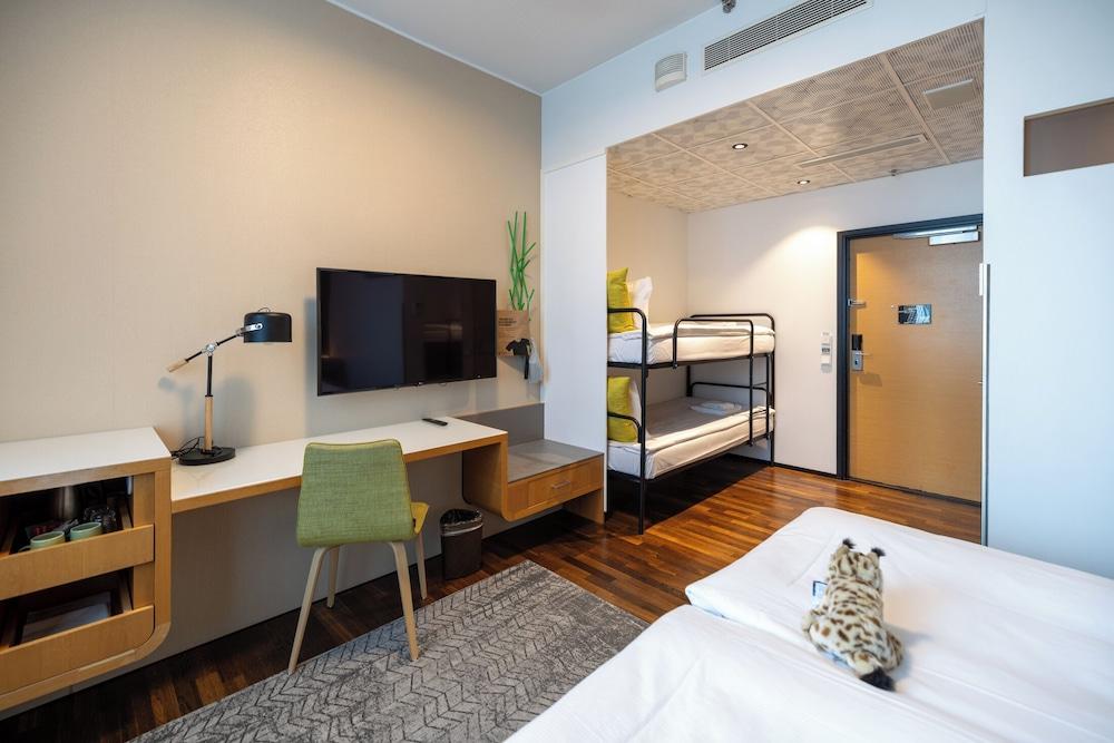 rooms