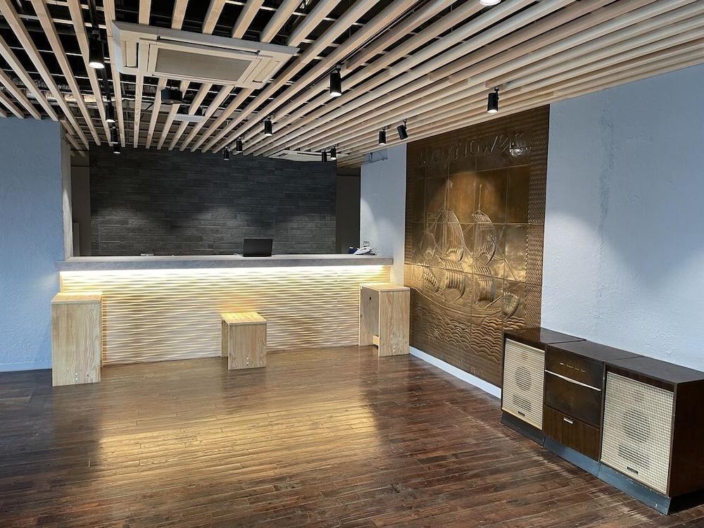 lobby