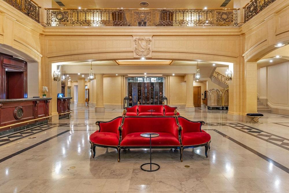 lobby