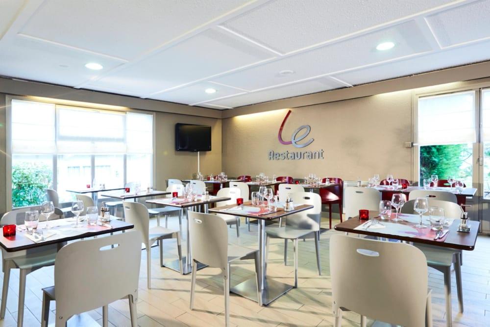 restaurant-cafeteria