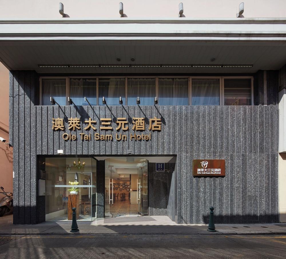 hotel