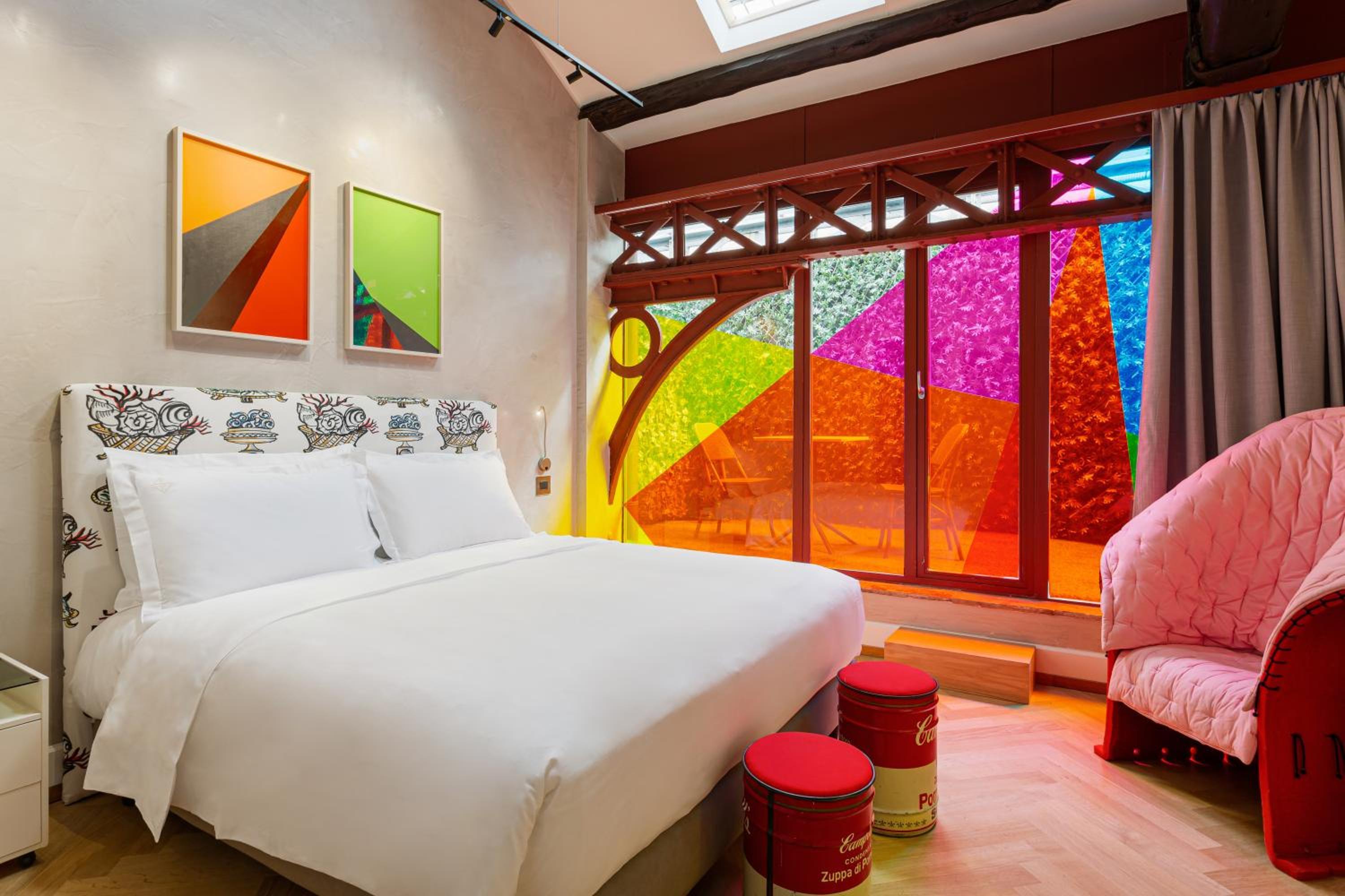 rooms