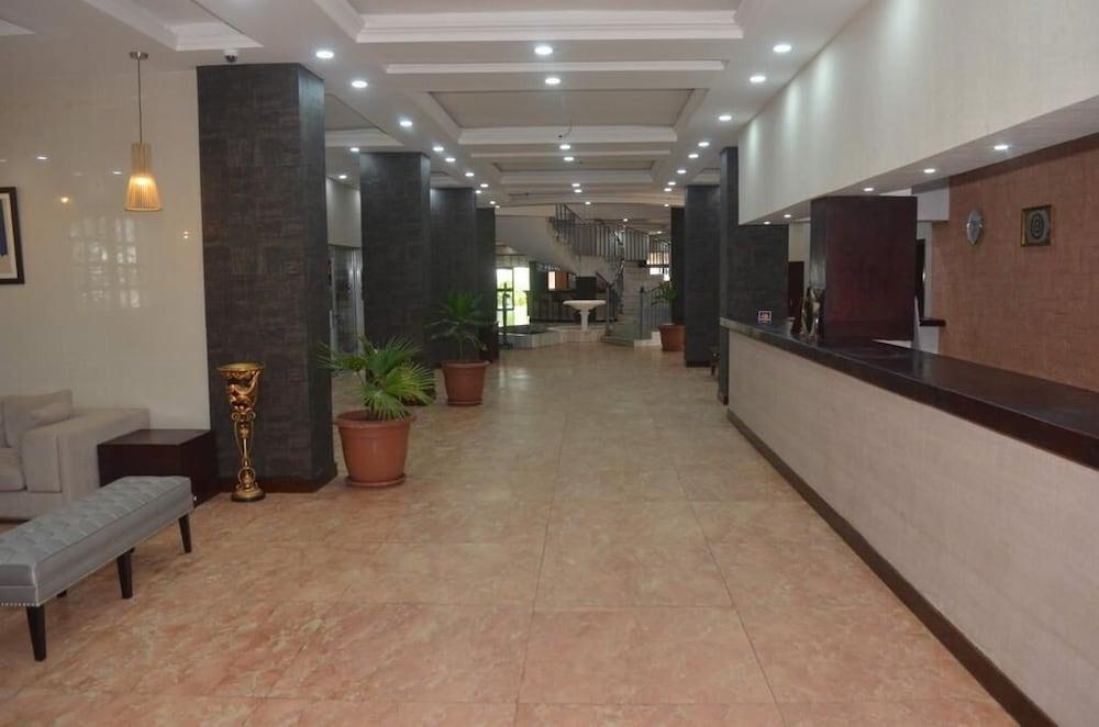 lobby