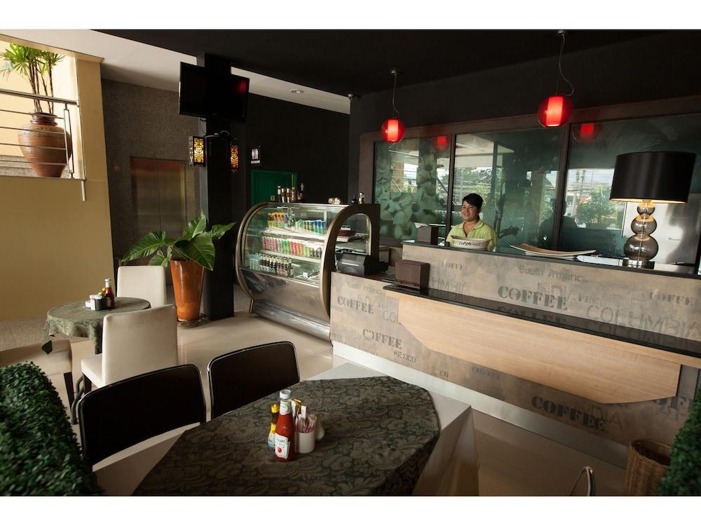 lobby