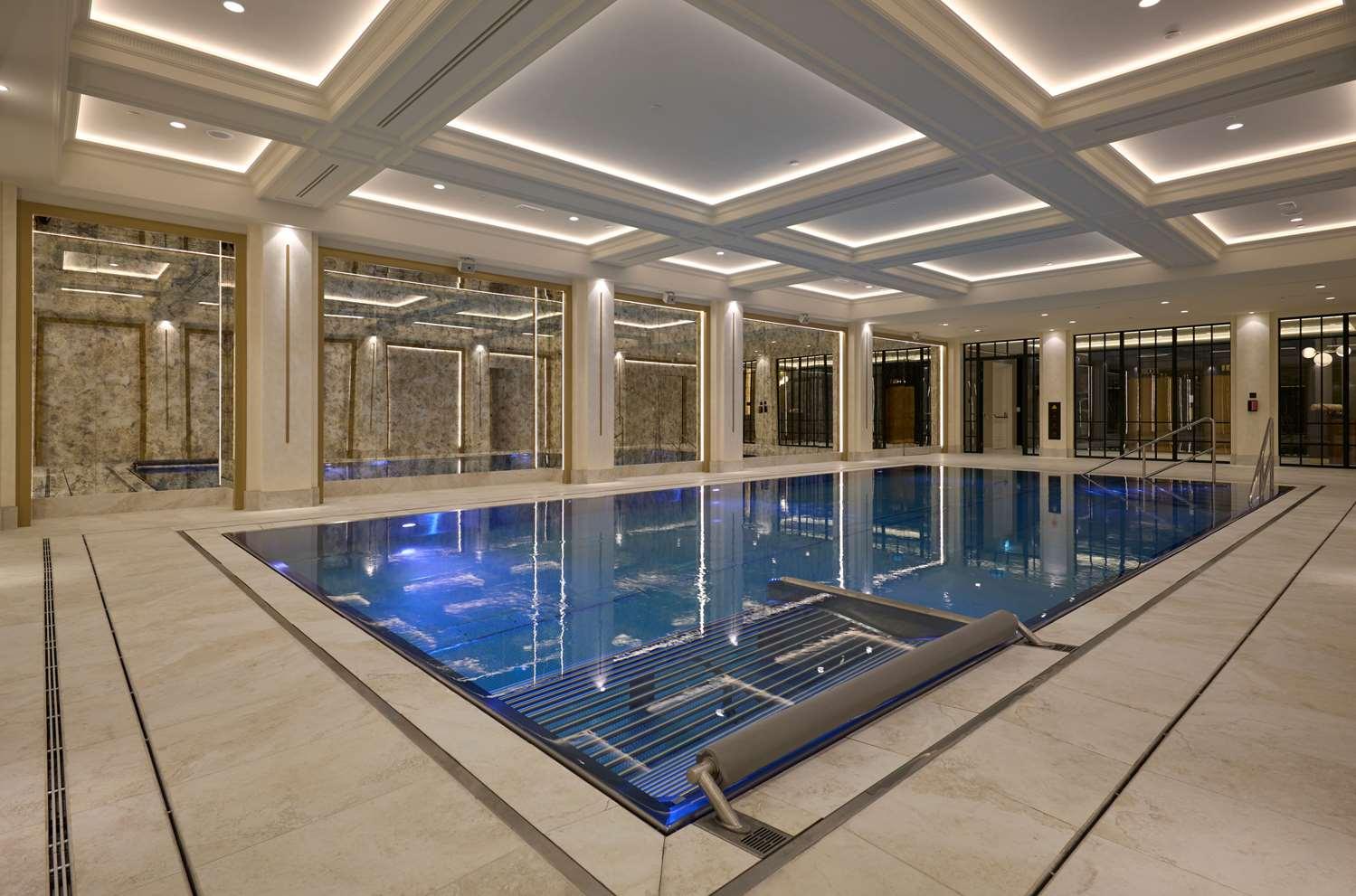 swimming pool spa